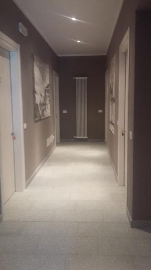 La Vecchia Scuola Bed & Breakfast Villa d'Allegno ภายนอก รูปภาพ