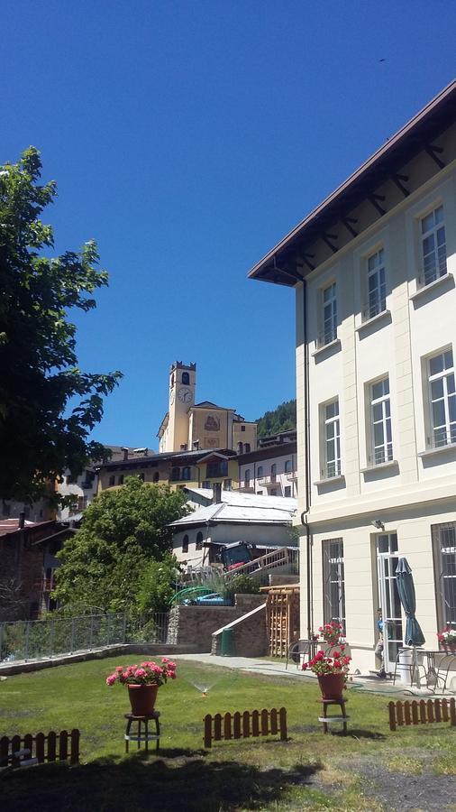 La Vecchia Scuola Bed & Breakfast Villa d'Allegno ภายนอก รูปภาพ