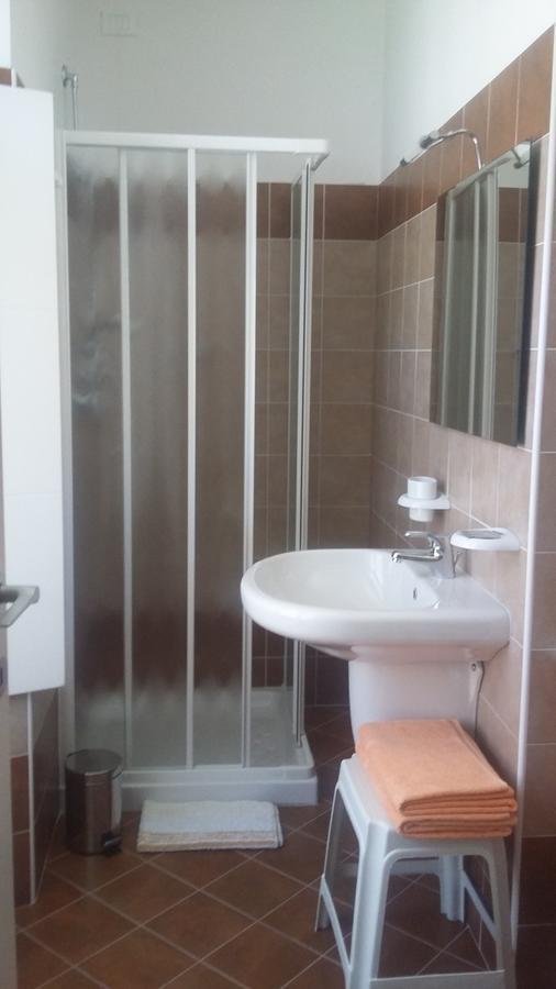 La Vecchia Scuola Bed & Breakfast Villa d'Allegno ภายนอก รูปภาพ
