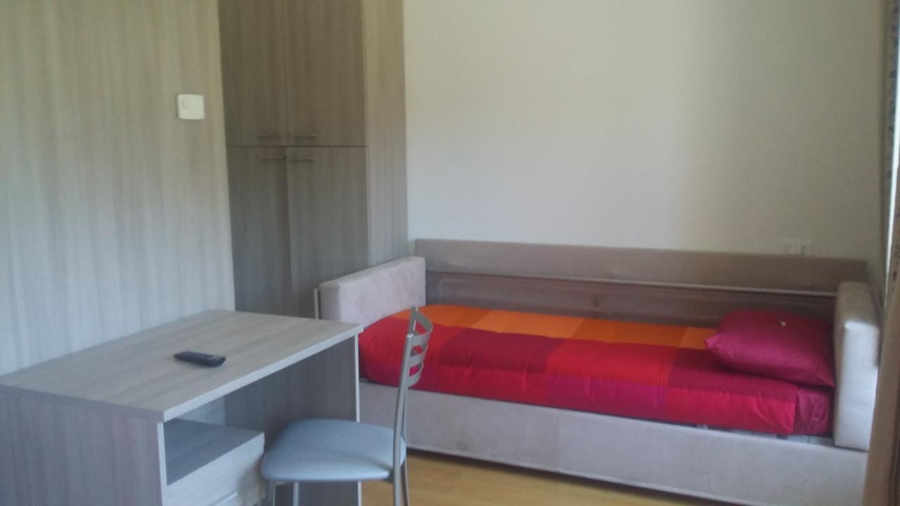 La Vecchia Scuola Bed & Breakfast Villa d'Allegno ภายนอก รูปภาพ