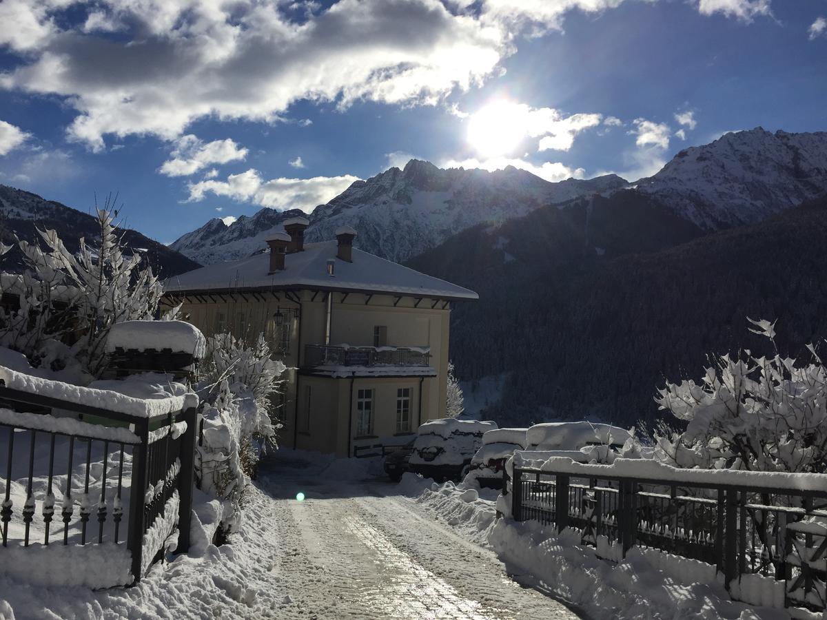 La Vecchia Scuola Bed & Breakfast Villa d'Allegno ภายนอก รูปภาพ