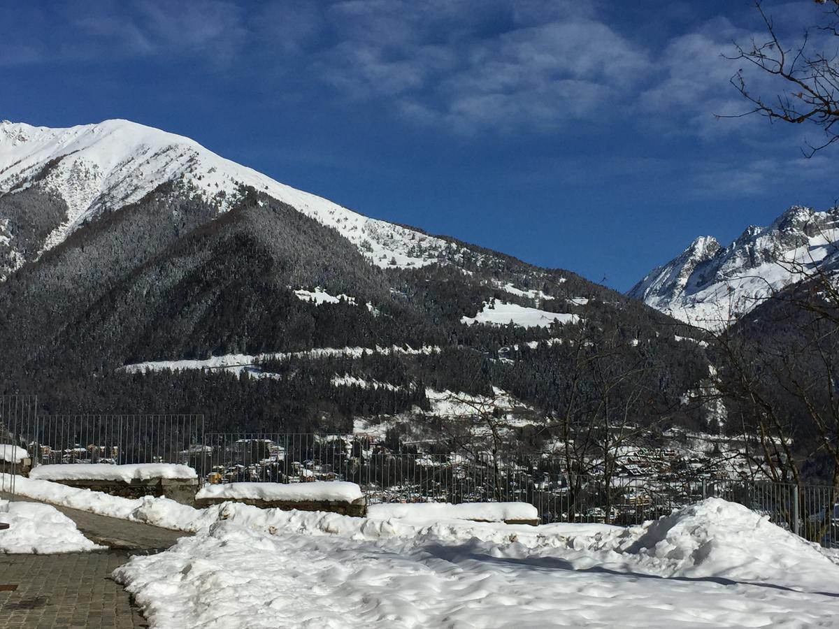 La Vecchia Scuola Bed & Breakfast Villa d'Allegno ภายนอก รูปภาพ