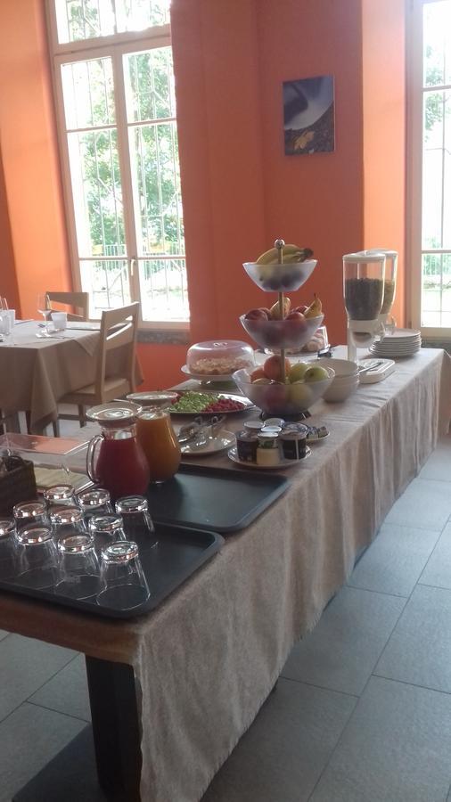 La Vecchia Scuola Bed & Breakfast Villa d'Allegno ภายนอก รูปภาพ